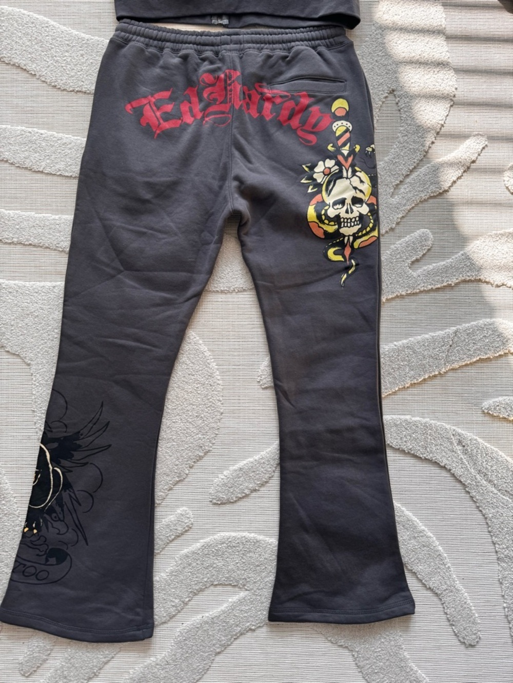Ed Hardy grey sweatpants - Picture 5 of 8